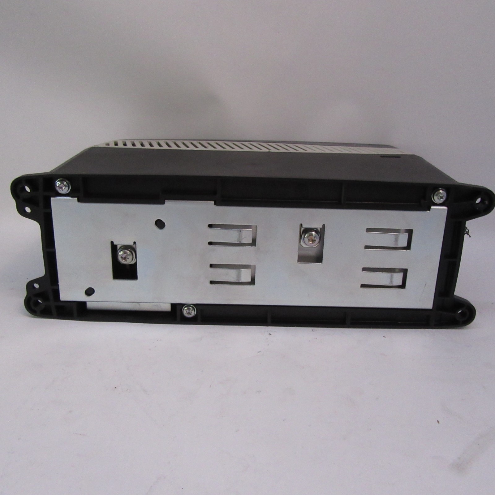 Emerson Commander SK SKD3200400 5.0HP INVERTER DRIVE T12-D8