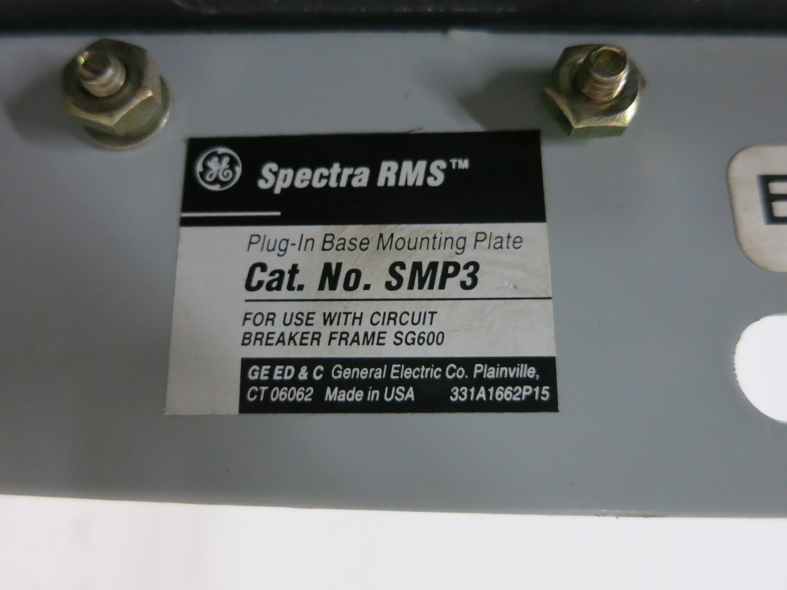 GE SGPC1 Spectra Plug-In Mounting Base SMP3 Plate for SG600 RMS 600A 600 Amp SLS