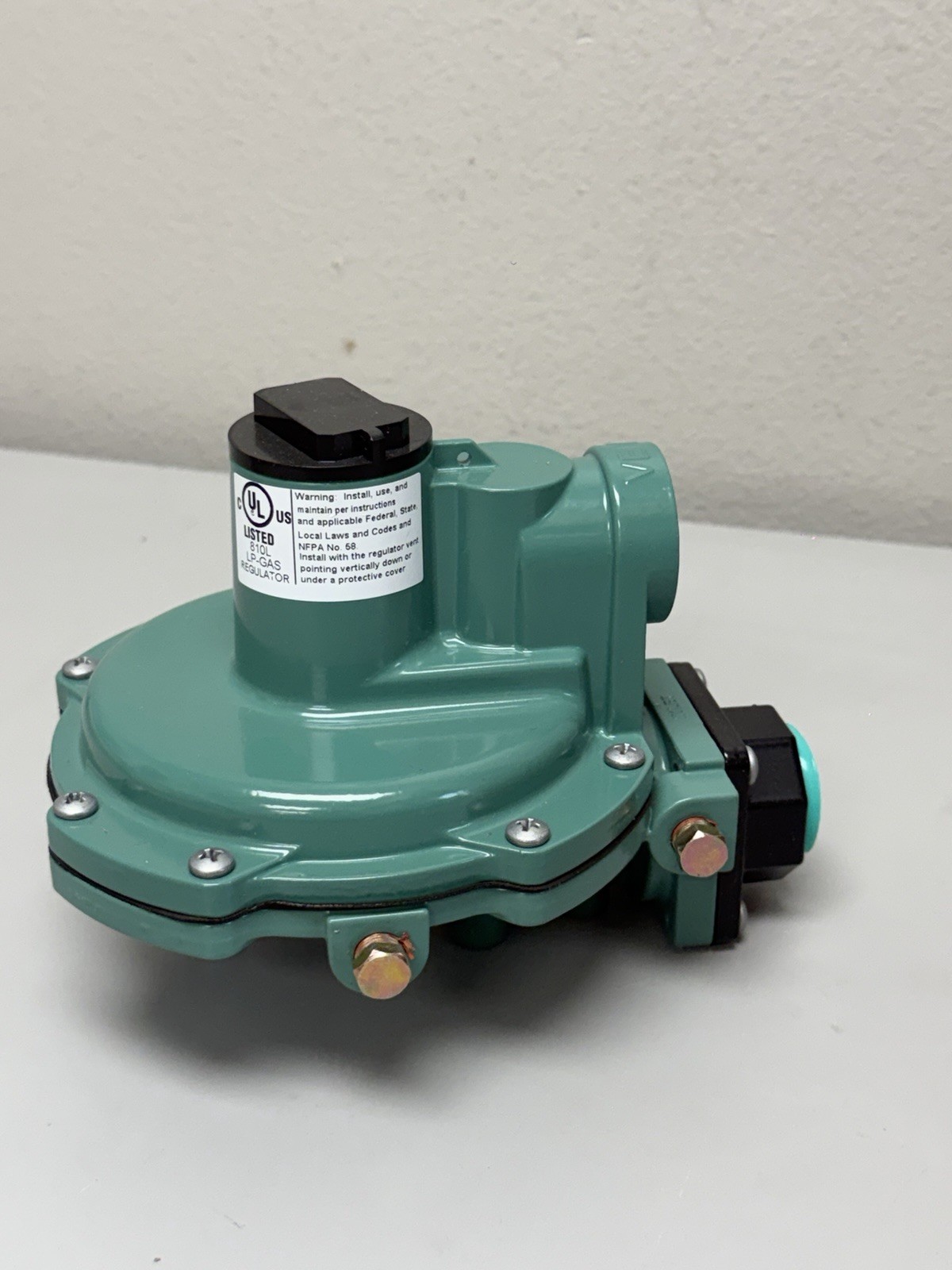 Emerson Fisher R642-DFF Lp-Gas Equipment 2nd Stage Regulator9-13″ W.C Spring