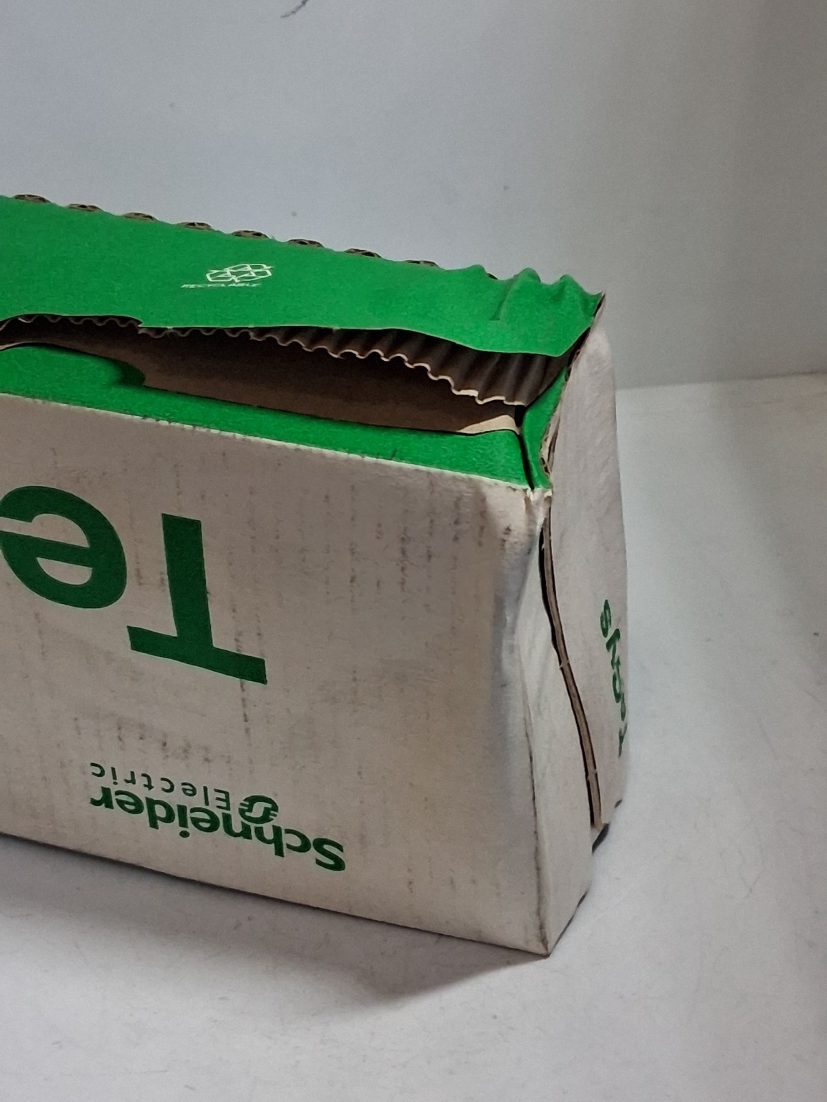SCHNEIDER LC1D18G7 CONTACTOR 120V 50/60HZ NIB