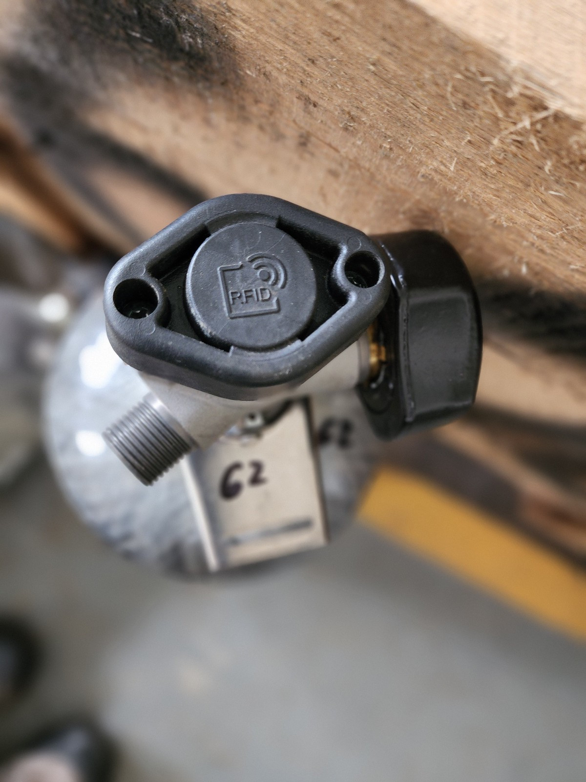 2017 SCOTT 30 min 2216 psi SCBA CARBON FIBER