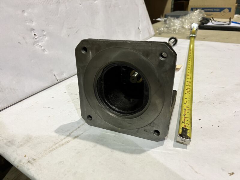 TSUBAKI BALL SCREW ASSY. # 31F-1015-4 THD LENGHT: 21.5″ THD dia: 25mm