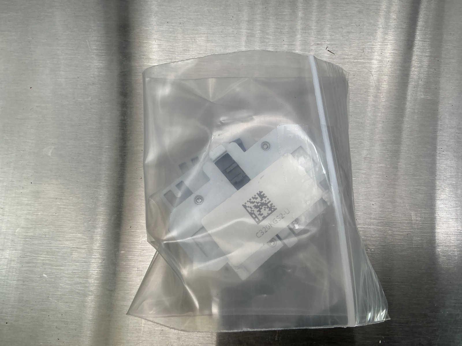 (2) Eaton C320KGS2 Auxiliary Contact Block