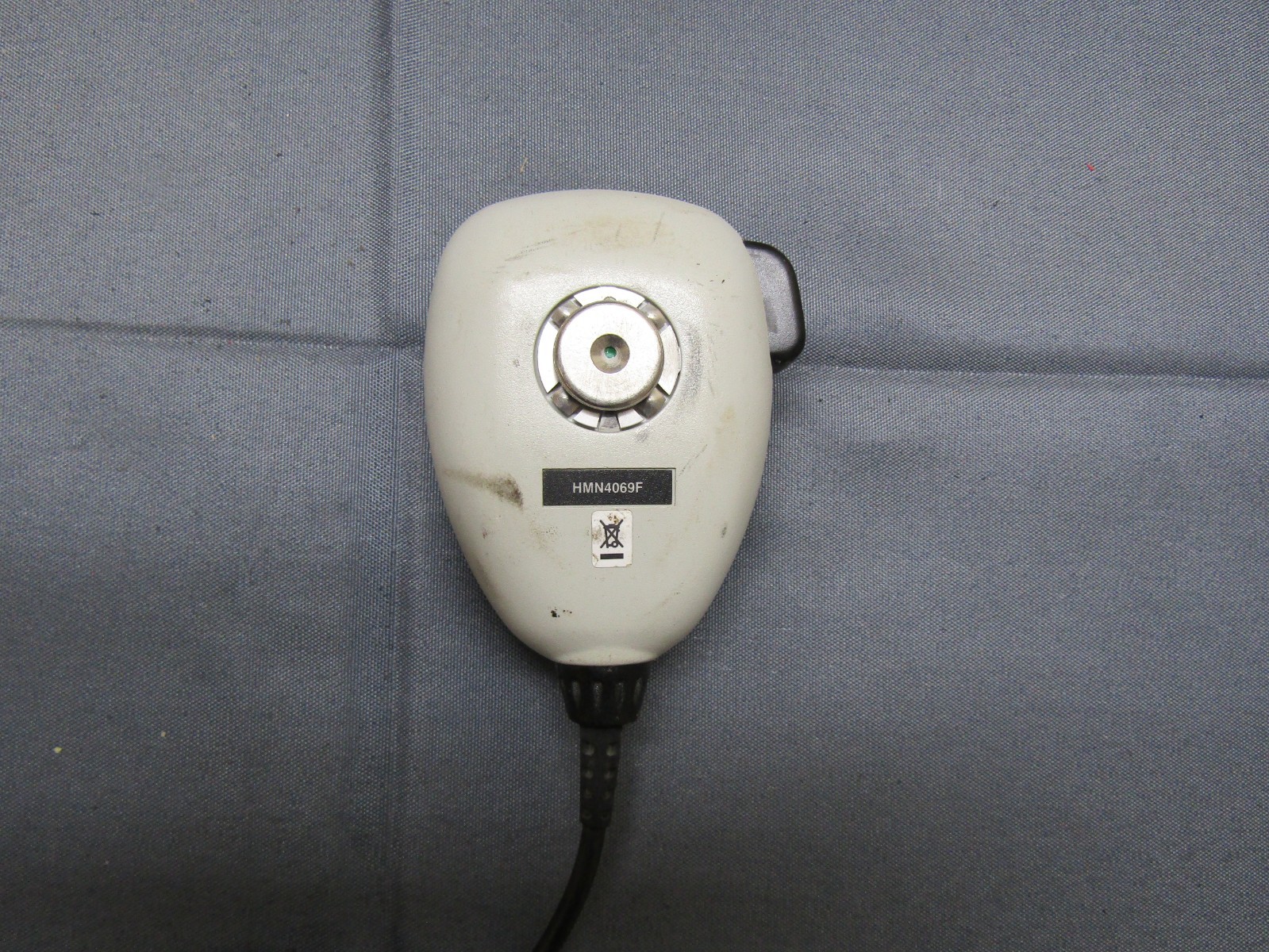 Motorola CDM1250 136-174 MHz VHF 45 Watt Two Way Radio w Mic AAM25KKD9AA2AN