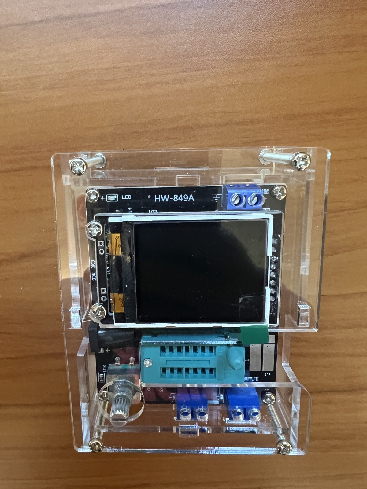 HW-849A Transistor Tester LCR Meter, Digital Voltmeter, PWM Signal Generator