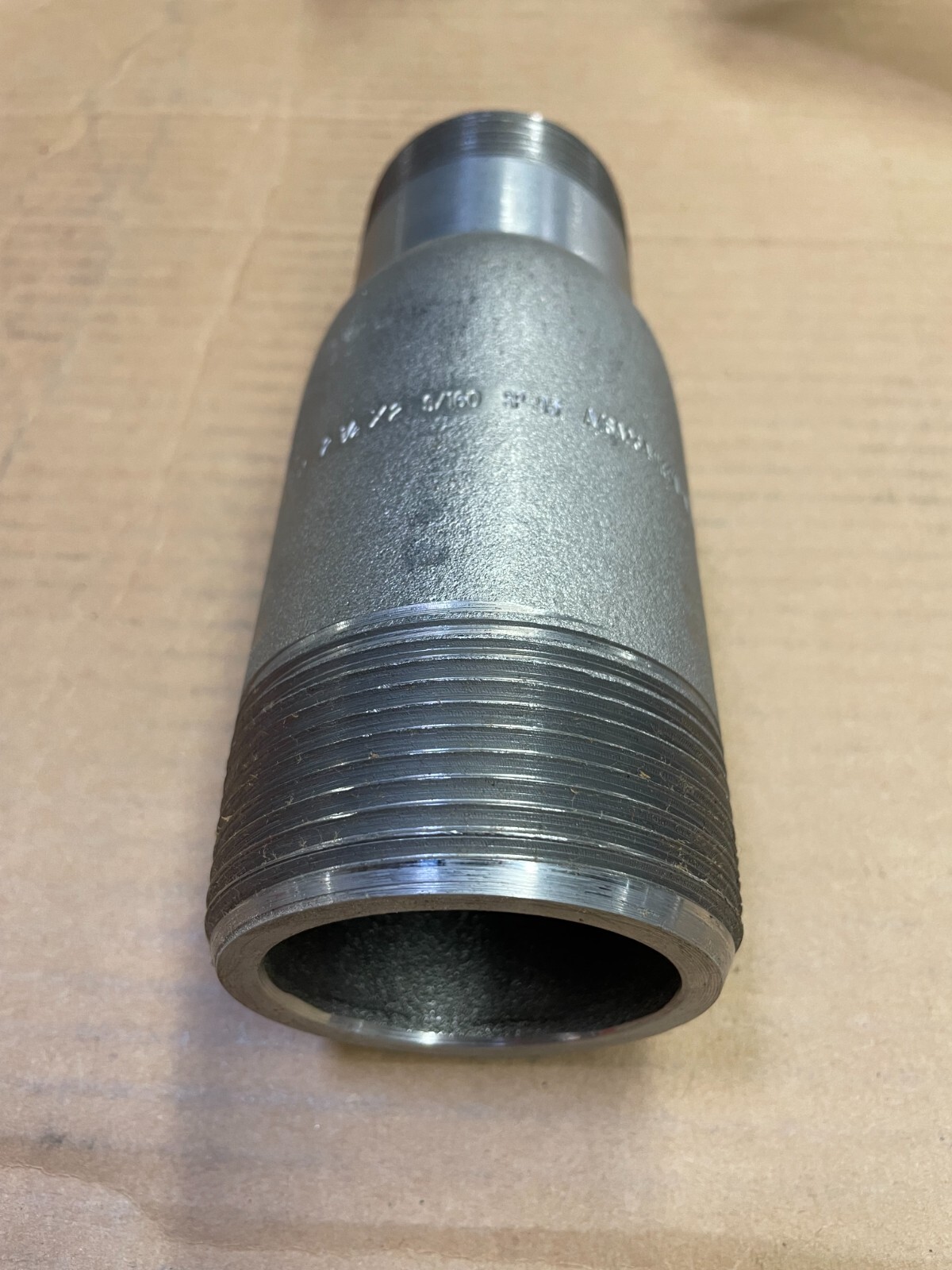 SWAGE NIPPLE 2-1/2″ x 2″ Schedule 160 Concentric Thread Both End A234 WPBN SP95