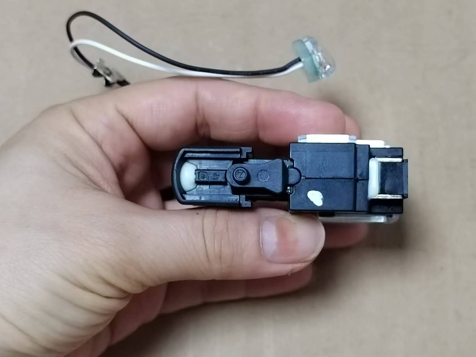 1PC Makita Switch 6507511 TG573FSB-8V DC18V 15A