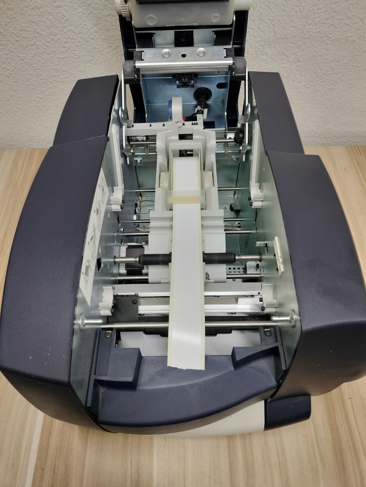 BRADY GlobalMark Label & Sign Maker 1 (MODEL: MGL) *TAPE NOT FOUND*