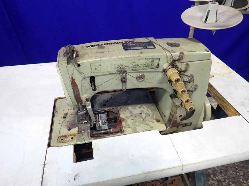 UNION SPECIAL CORP 56500 SEWING MACHINE 8″ THROAT 02261880006