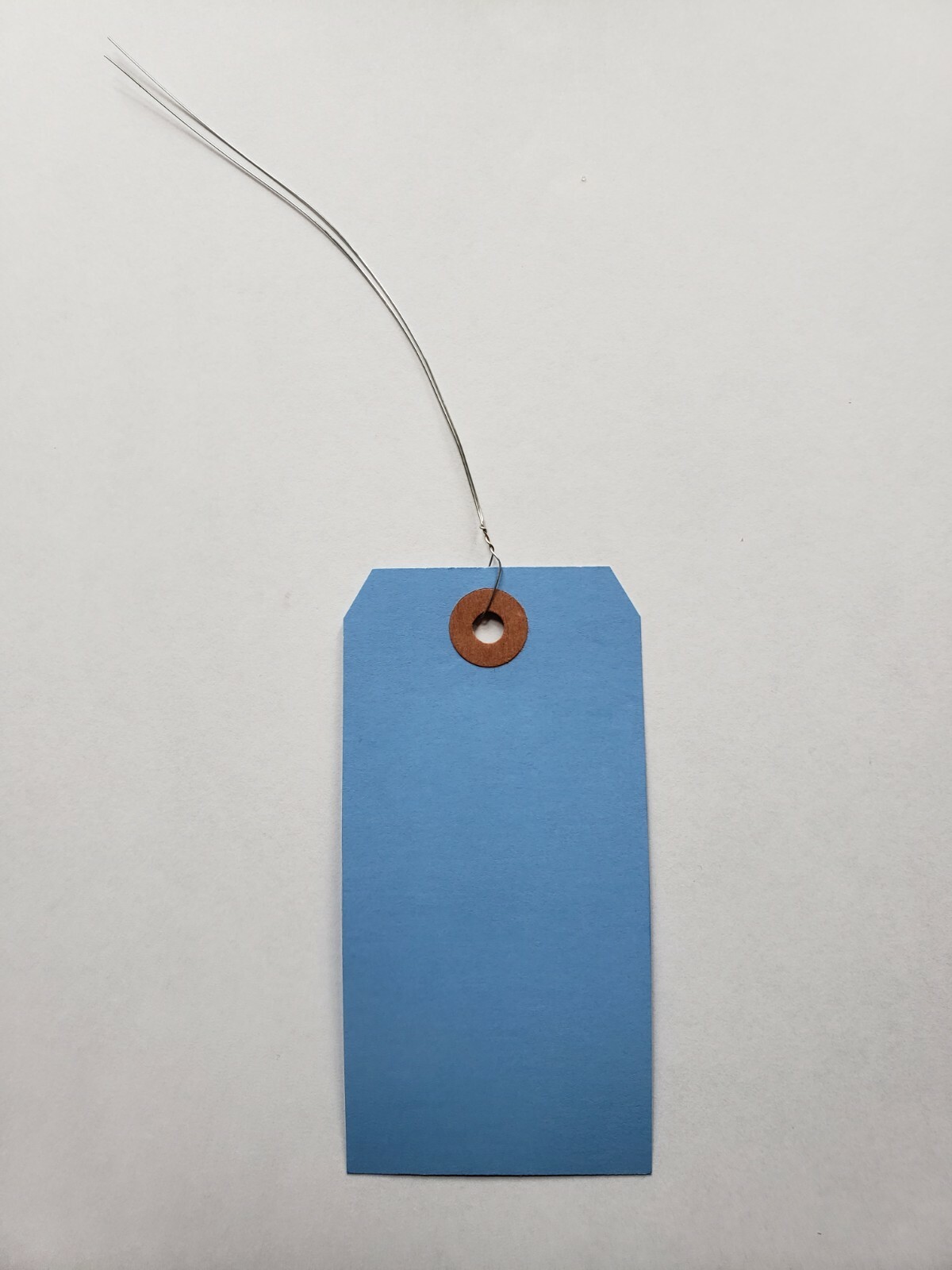 100 Tags 4 3/4″ x 2 3/8″ Size 5 Large Colored Shipping Hang with Wire Strung