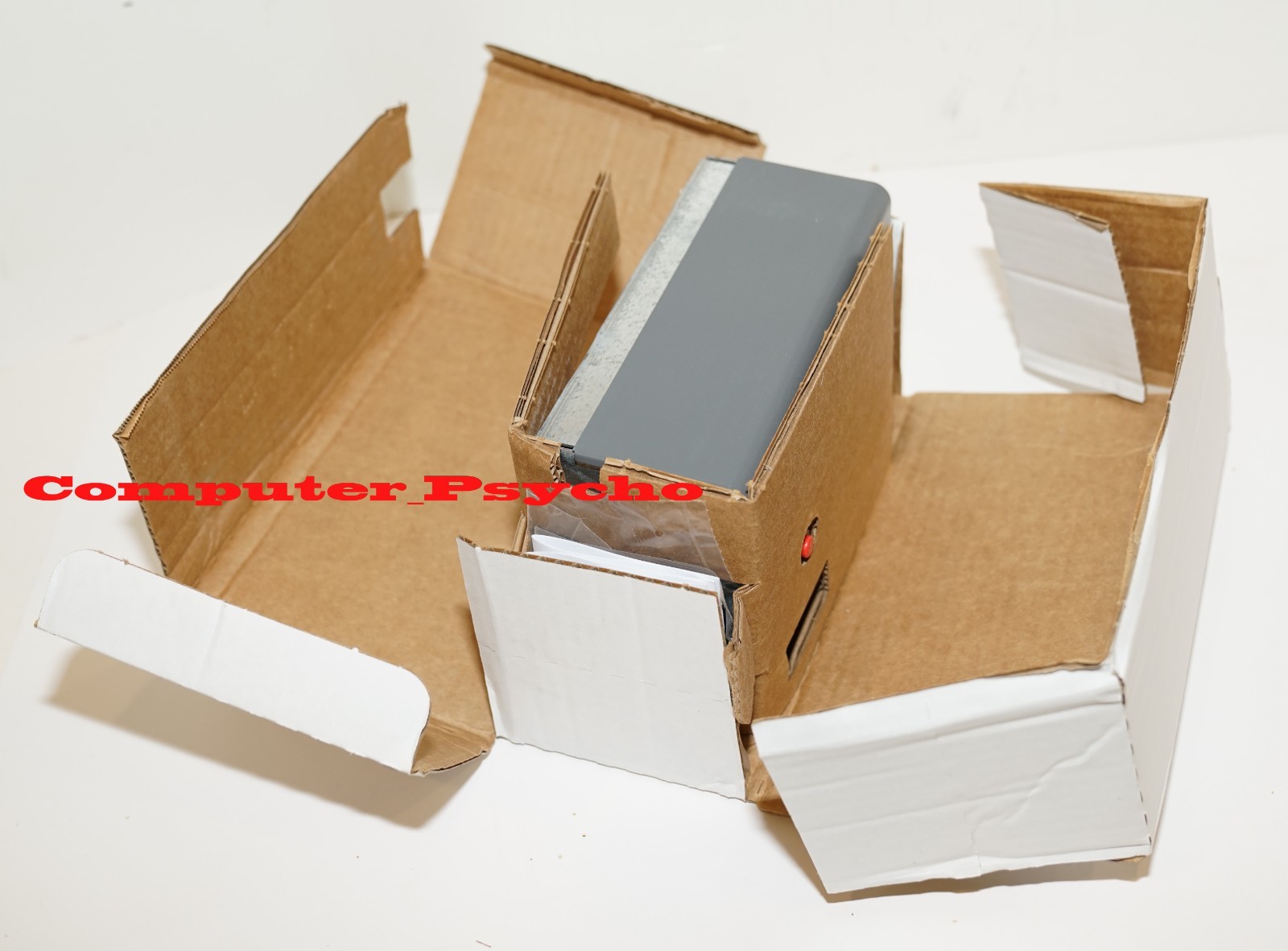 RESIDEO R8182D1079 TRIPLE AQUASTAT PROTECTORELAY CONTROLLER OIL BURNER VERTICAL