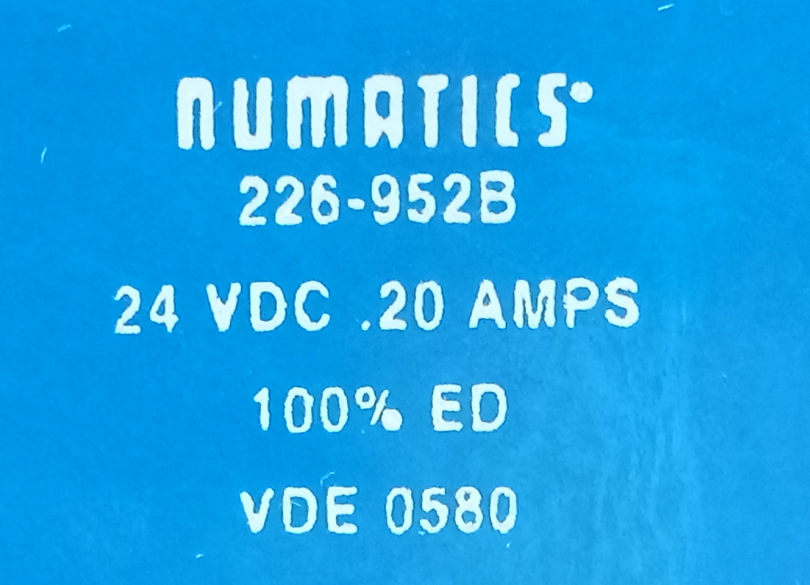 Numatics I12BB500V 14.5-232 psi Pneumatic Double Solenoid Valve w/ 24 V DC Coil