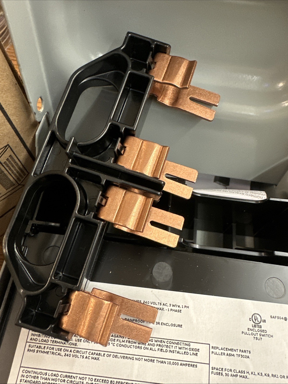 GE Air Conditioner Disconnect 30 Amp, TF30RCP Fusible
