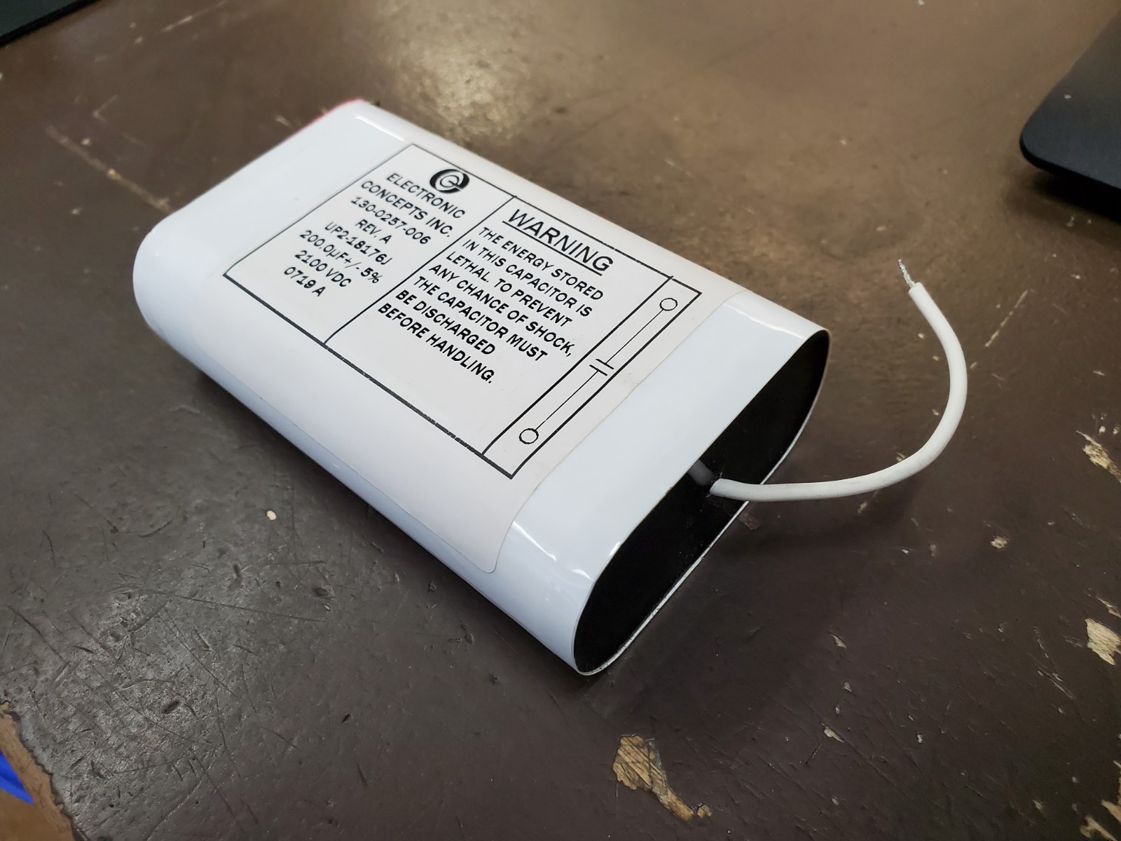 Electronic Concepts Inc 130-0257-006 200.0uF 2100V DC Capacitor