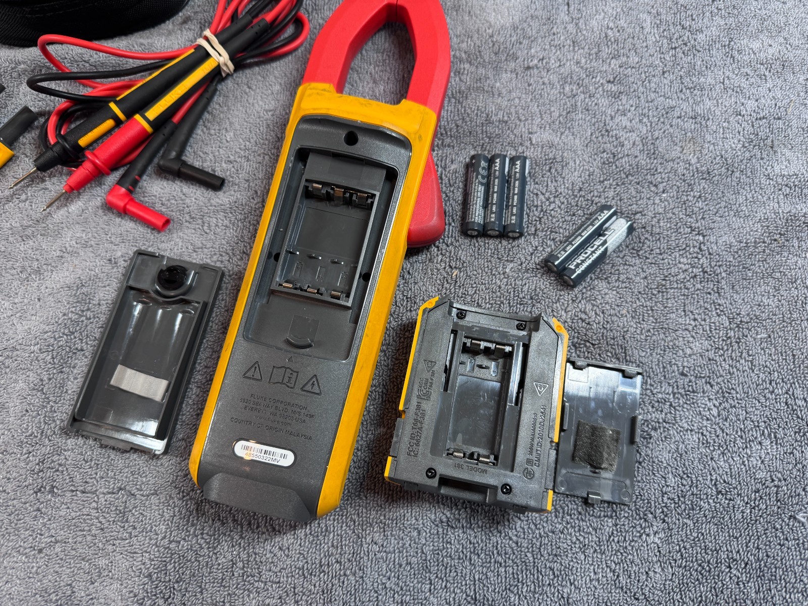 FLUKE 381 True RMS AC/DC Clamp Meter Remote Display with iFlex i2500-18