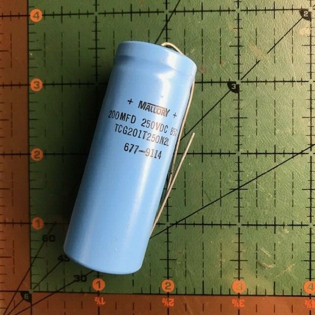 200uF 250v Mallory Axial Electrolytic Capacitor TCG201T250N2L Amp Hi Voltage