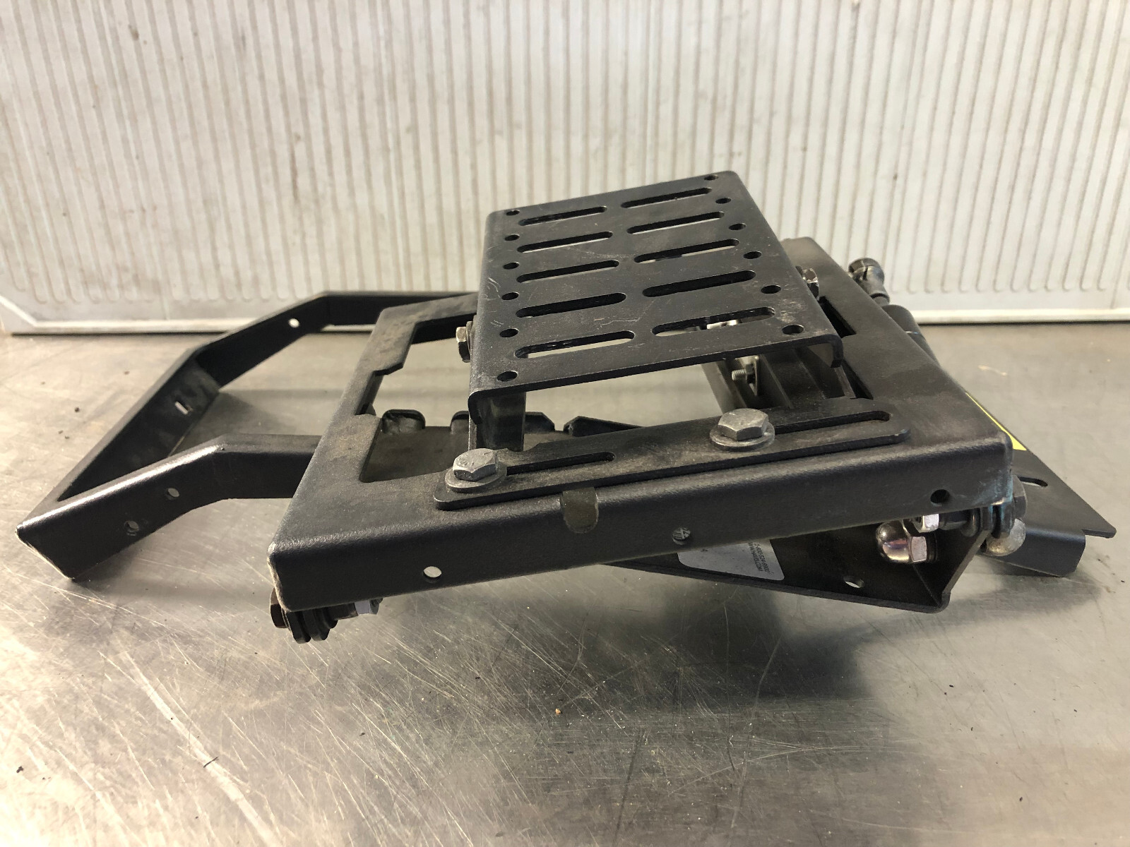 2013-2019 Ford Explorer interceptor – HAVIS Monitor/Tablet Dash Mount – CM006108