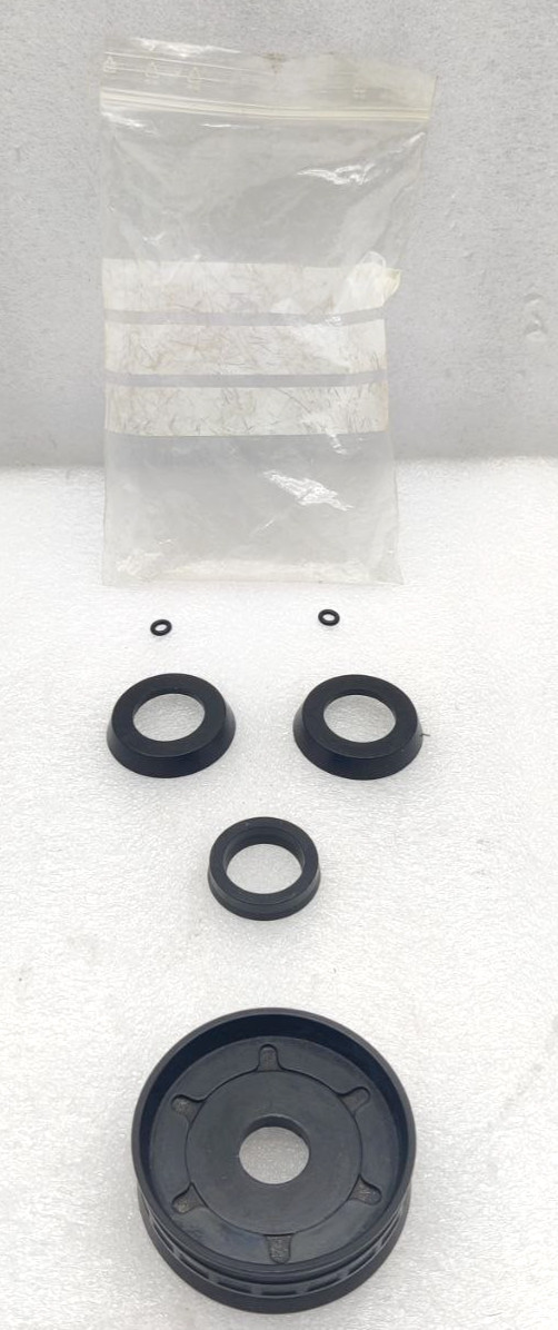 Rexroth 5210460002 Seal Kit 521-063 New Fast Shipping