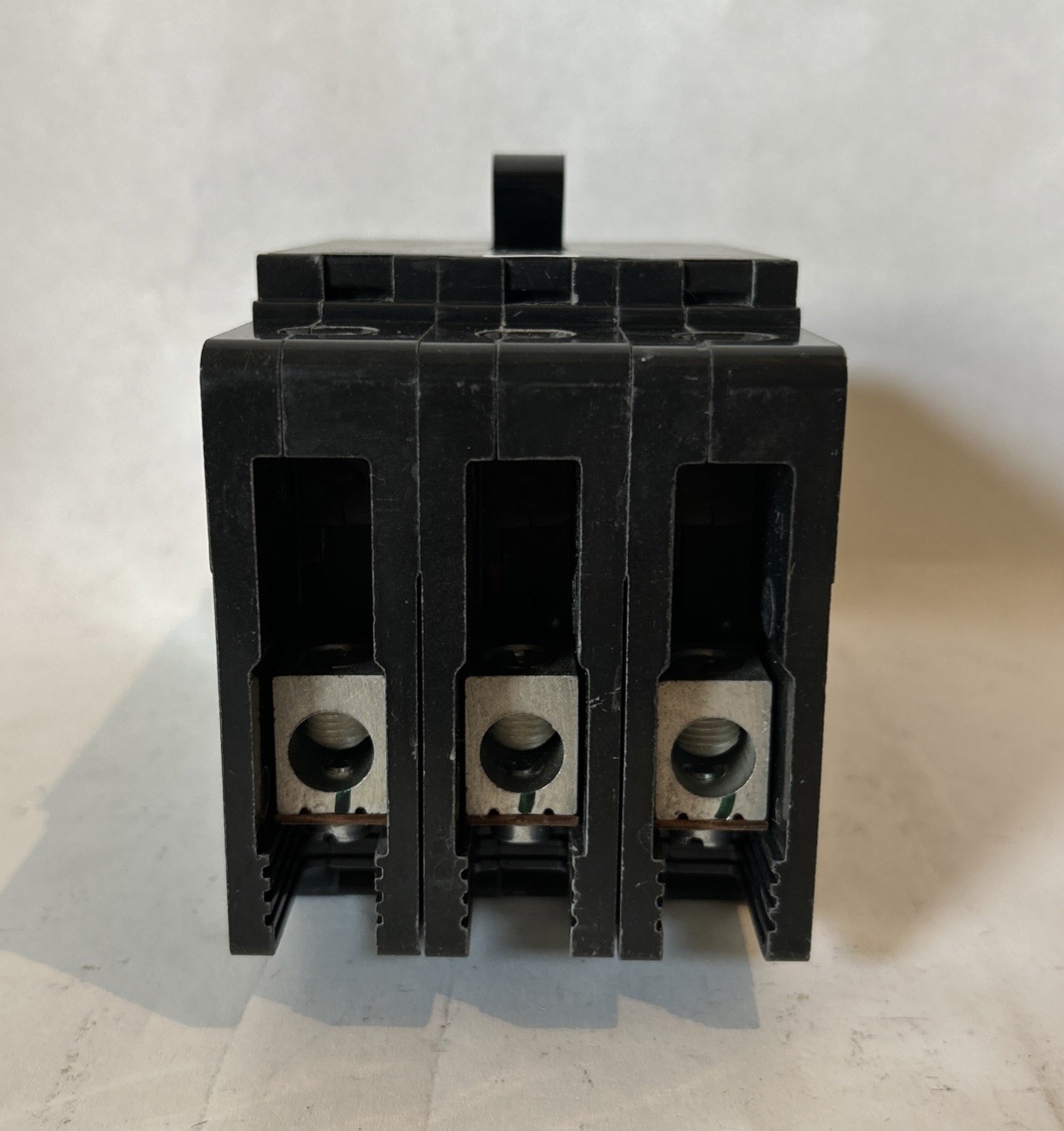 Square D EDB34125 125 Amp 3 Pole 480y/277 V 50/60 Hz Circuit Breaker