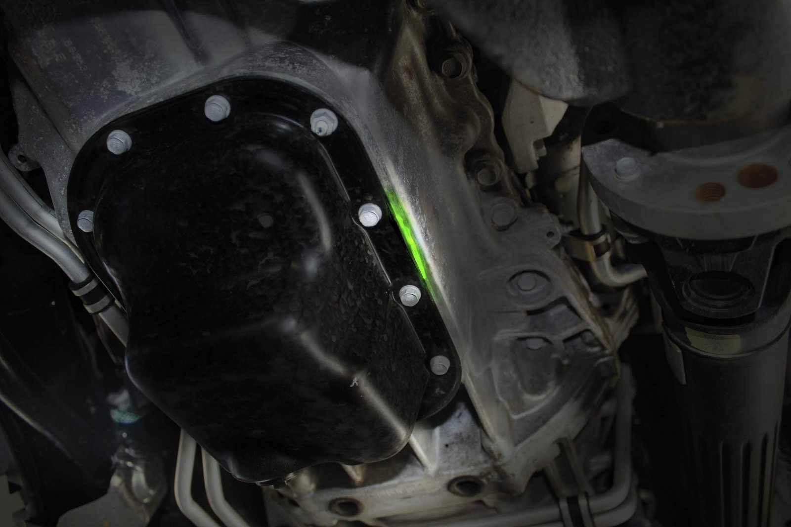 Leakfinder Lf2001 Automotive Oil-Based Fluid Leak Detection Dye Services Auto