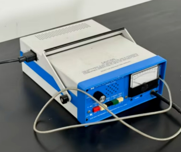 GOW-MAC INSTRUMENTS GAS LEAK DETECTOR MODEL 21-250