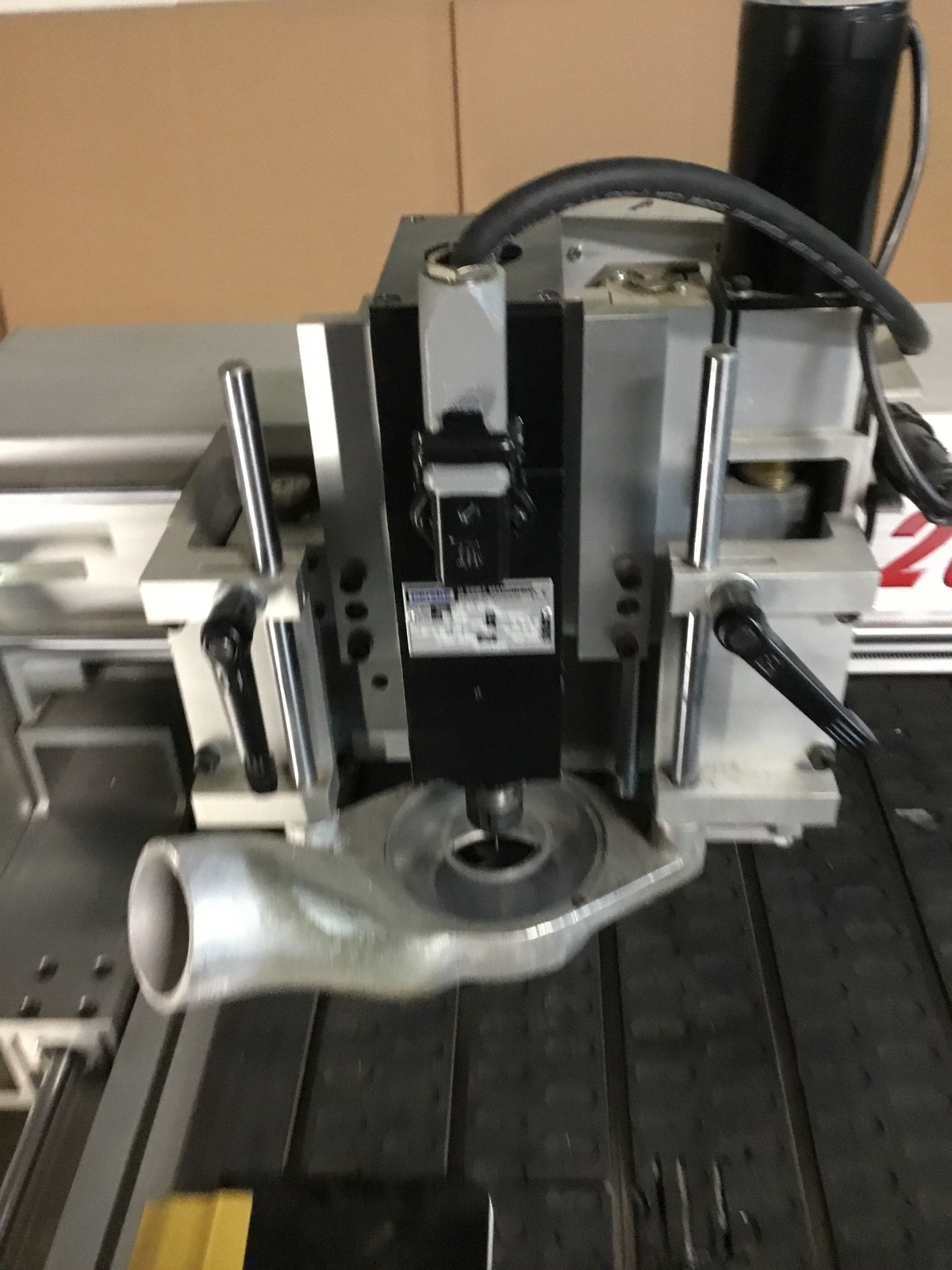Gerber SR-24 Dimension 200 Engraver CNC Router 41×47 w/accessories & Flat Bed