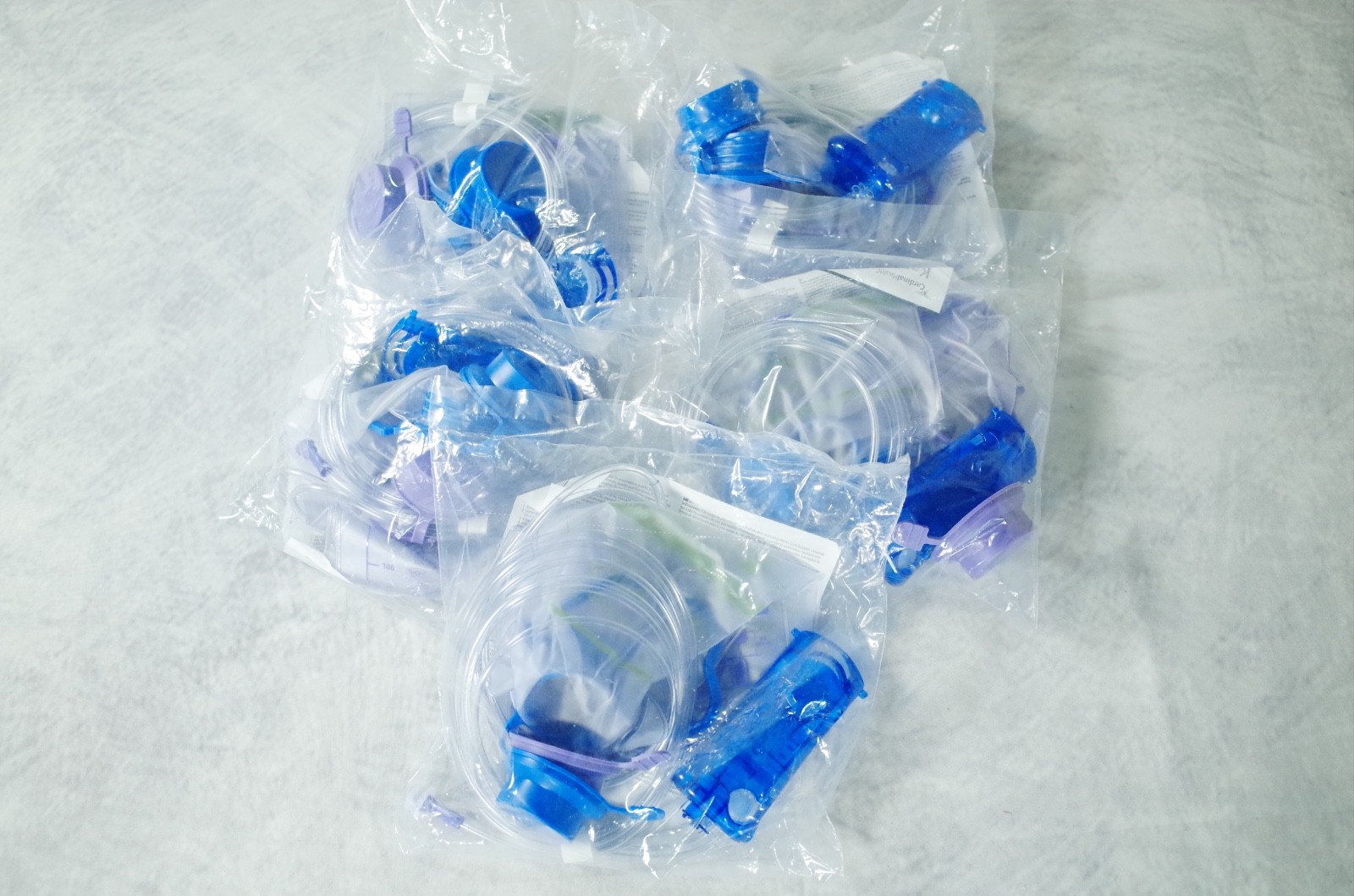 Lot of 5 Kangaroo OMNI Feeding Flush Bag 1000mL Bag Set B10FF OMNI Pump