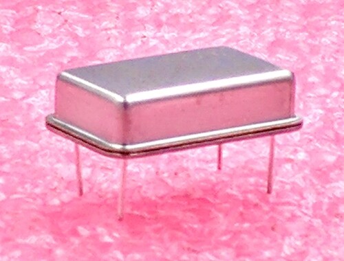 1MHz Crystal Oscillators – Lot of 10