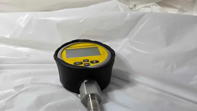 700BAR Digital Hydraulic Pressure Gauge Manometer 1/4″ NPT Connector 10000 PSI