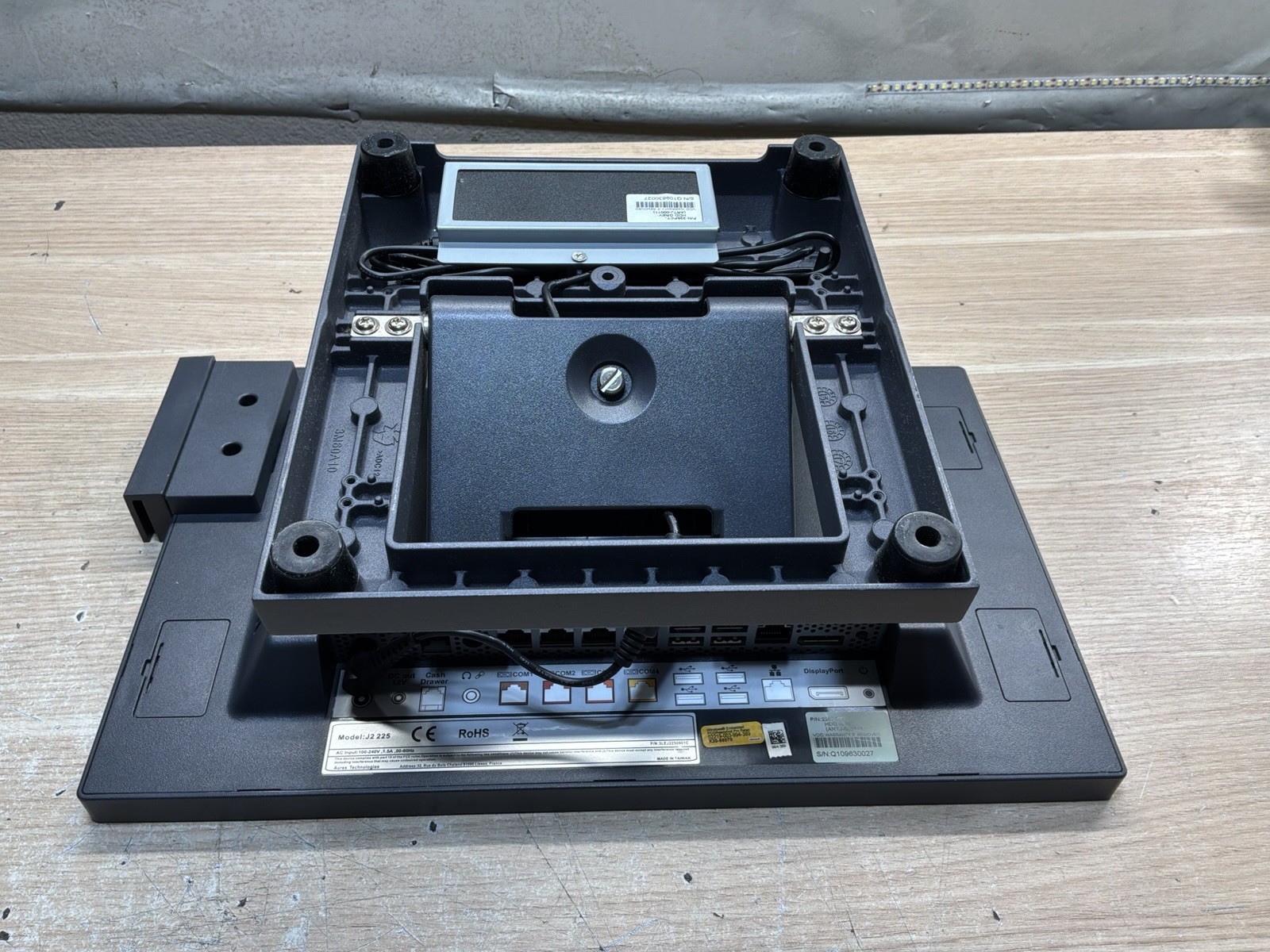 Agilysys J2 225 Integrated Touch Terminal POS System/JUA3361