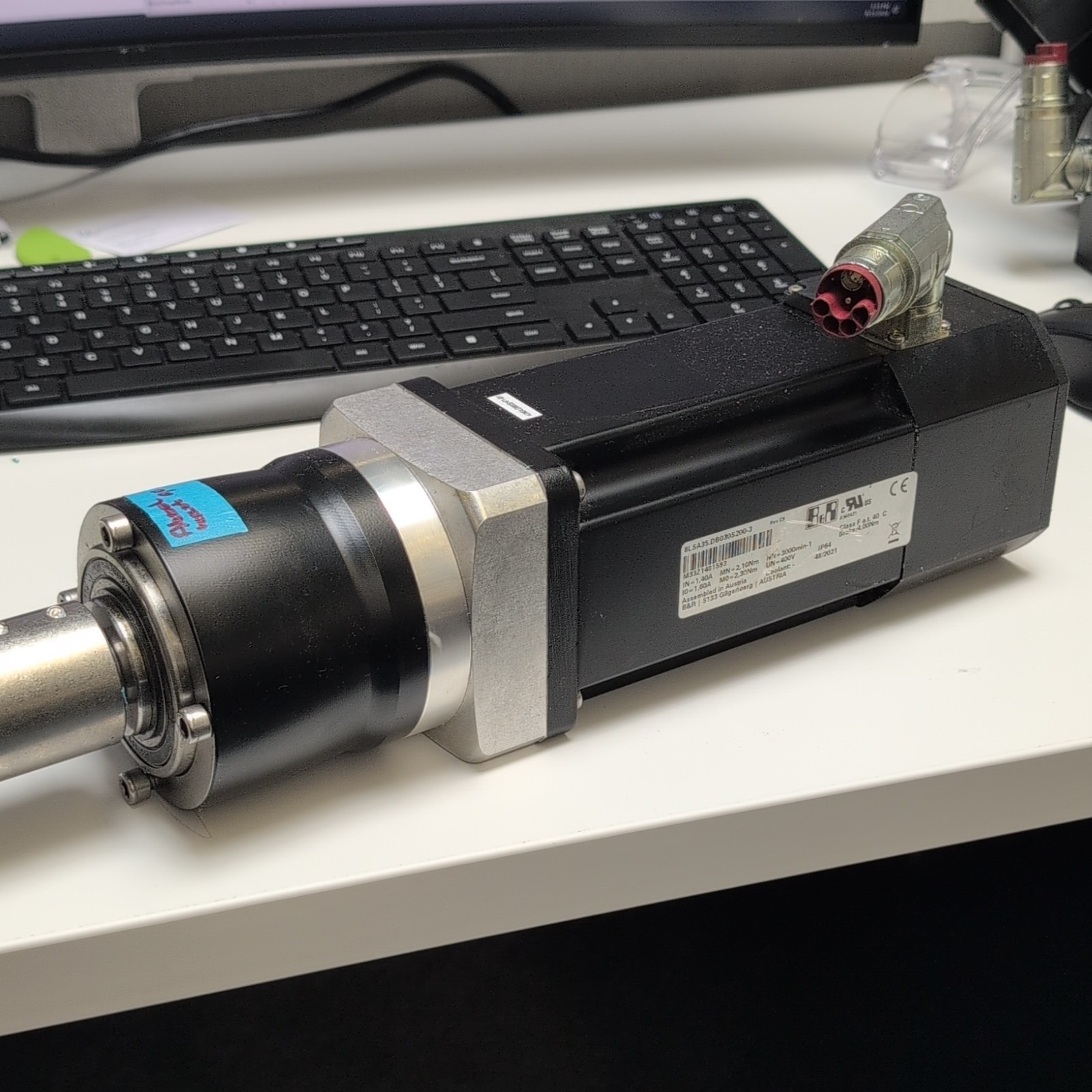 B&R Servomotor 8LSA35.DB030S200-3 400V 0.8kW 2.1Nm 3000rpm IP64
