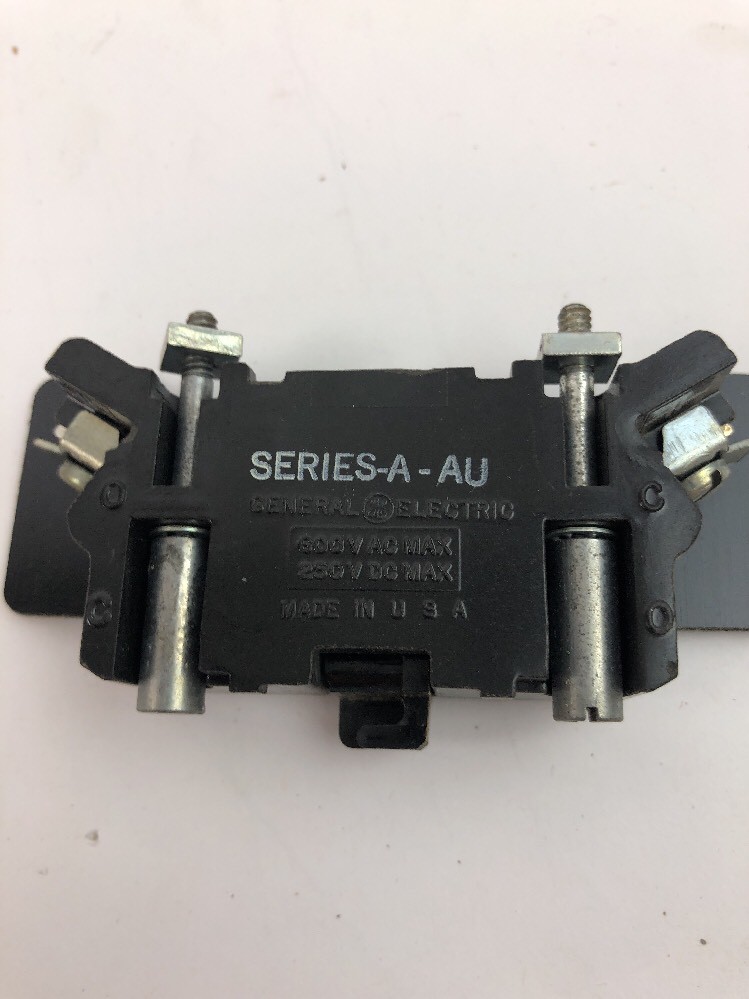 GE CR205X100D AUXILIARY CONTACT KIT FOR CR205-208 DEVICES NEMA SIZE 0-5