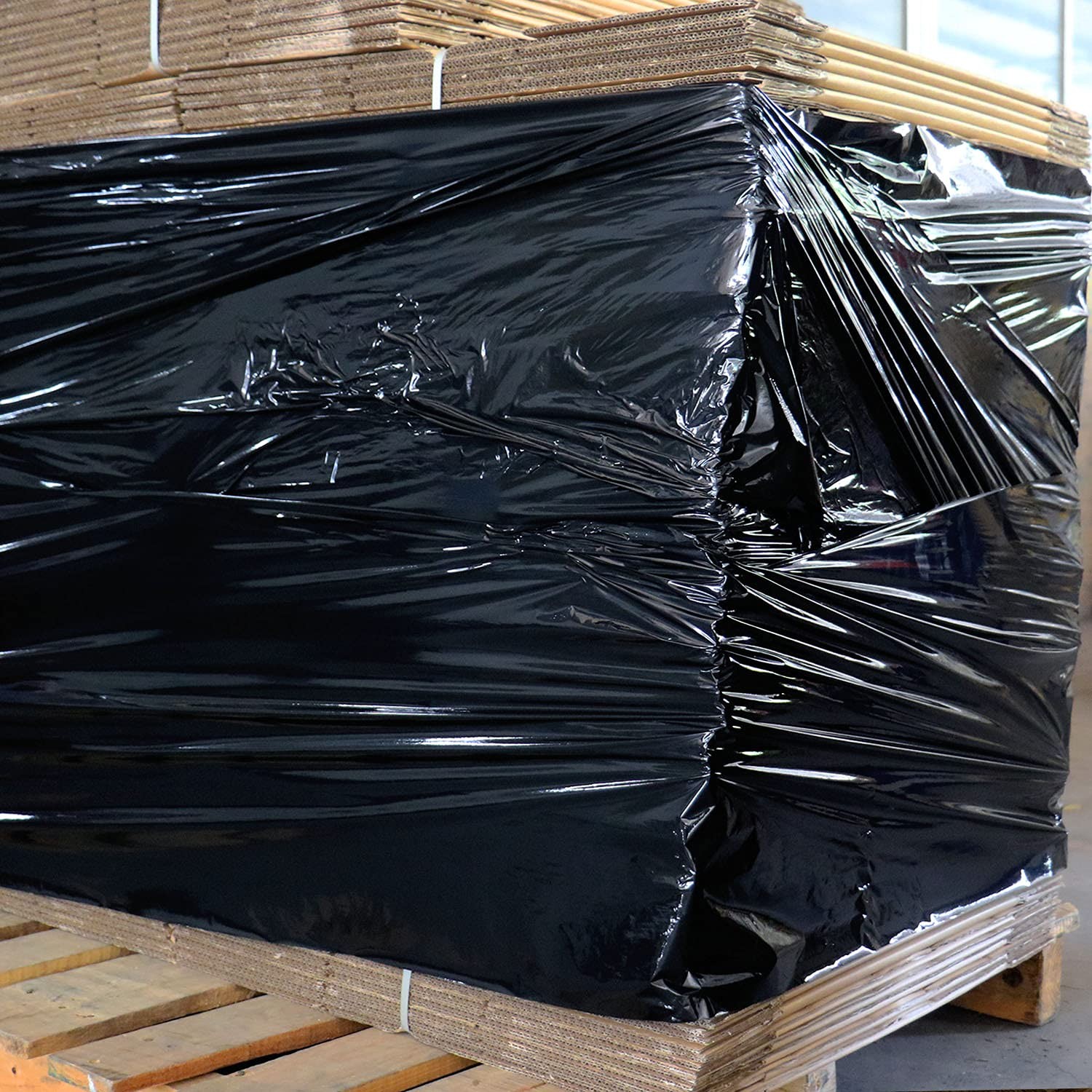 1 Pack 1200ft Industrial Black Stretch Wrap Film 70 Gauge 15″ with 3inch Plas…