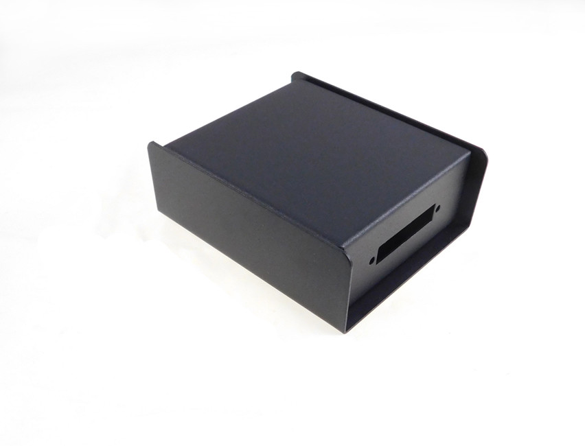 Steel Project Box 4 1/2″ x 3-3/4″ x 1 5/8″ Punched for 2 DB25 Connector