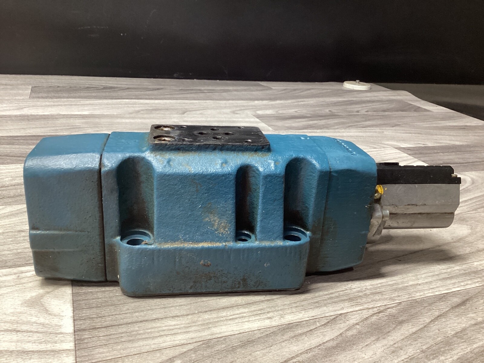 Bosch Wegeventil 0 811 404 254 #124D93PR5
