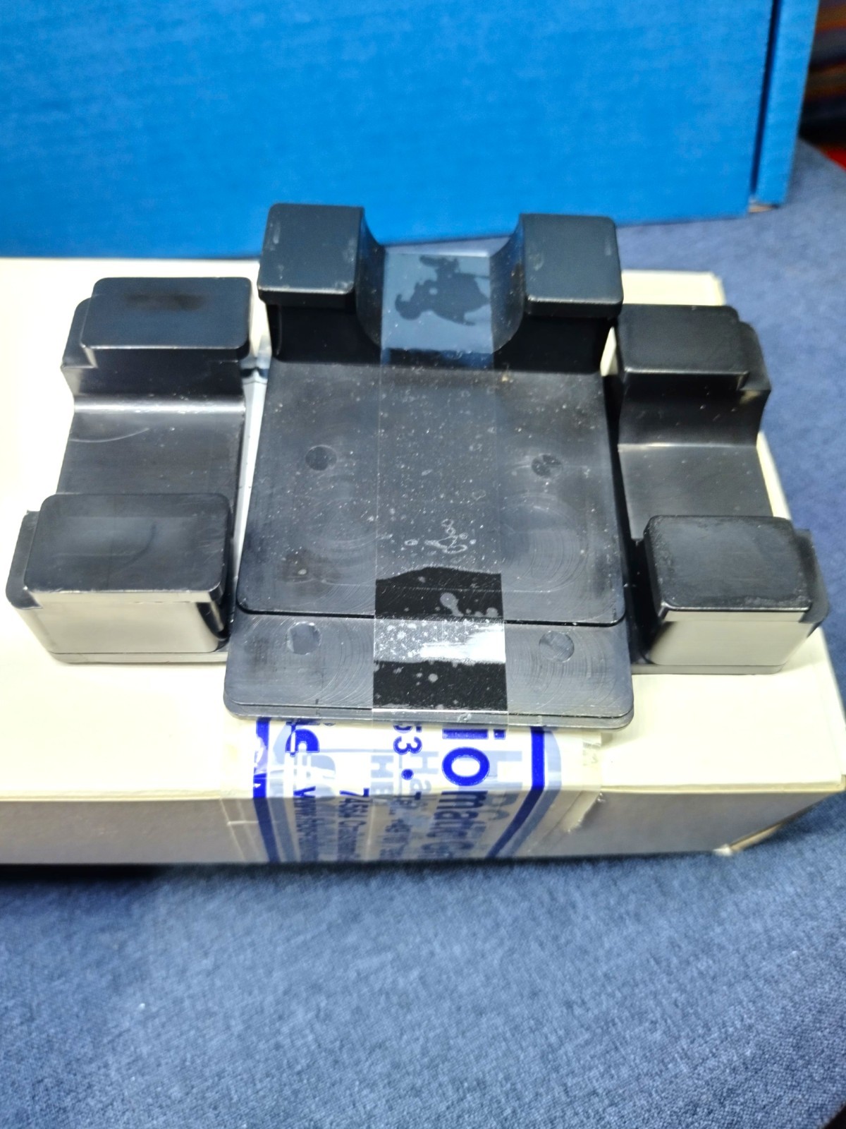 HBC Charger for HBC Remote control crane, Battery BA222___ BA225___