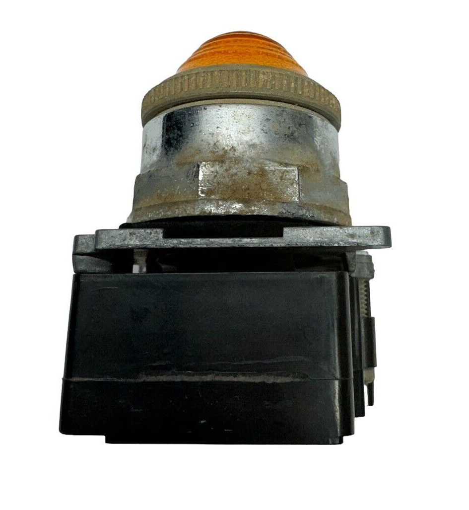 Cutler-Hammer 10250T Contact Block, 6.3V Amber Light, 50/60Hz, 4782H