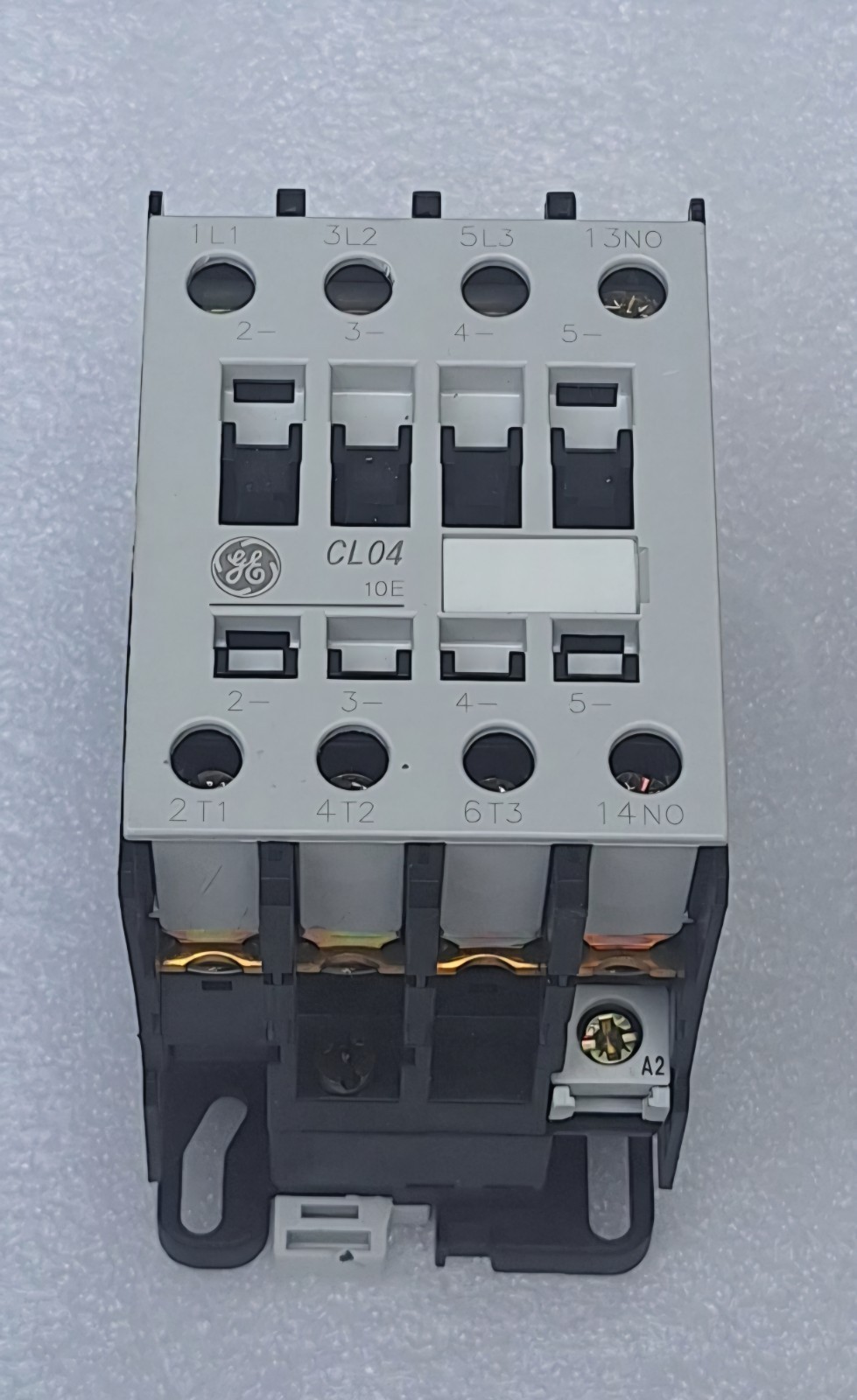 GE CL00A310TJ Miniature IEC Contactor 10A 3-Pole 110/120V AC Coil Aux