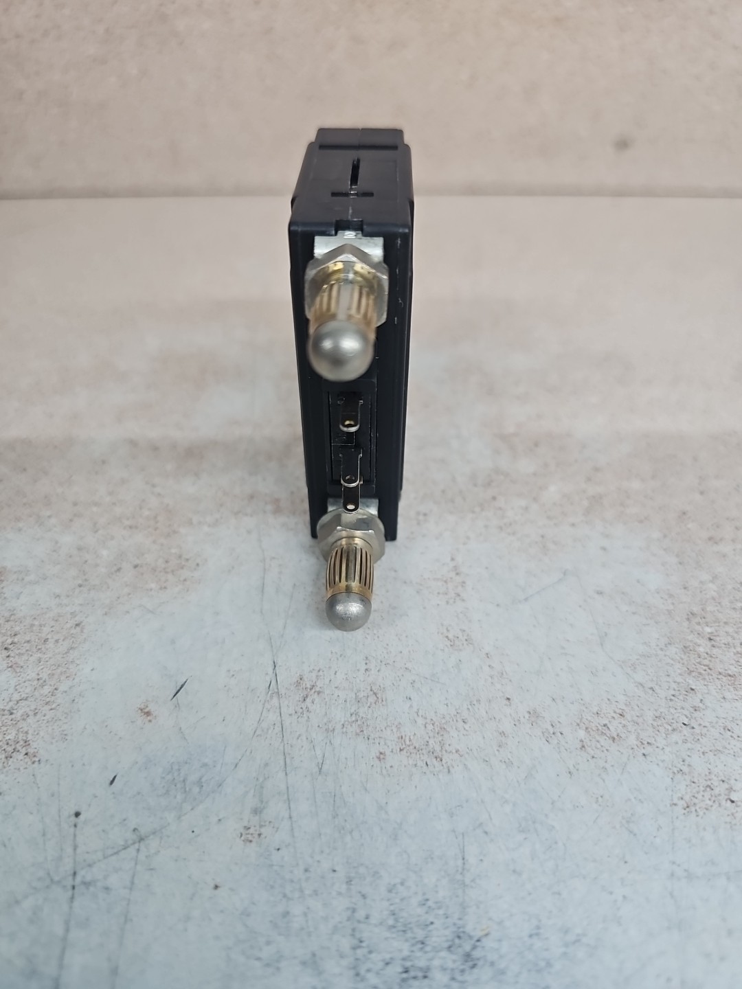 AIRPAX, LELK1-1RS4-30452-60 60 AMP Bullet Circuit Breaker