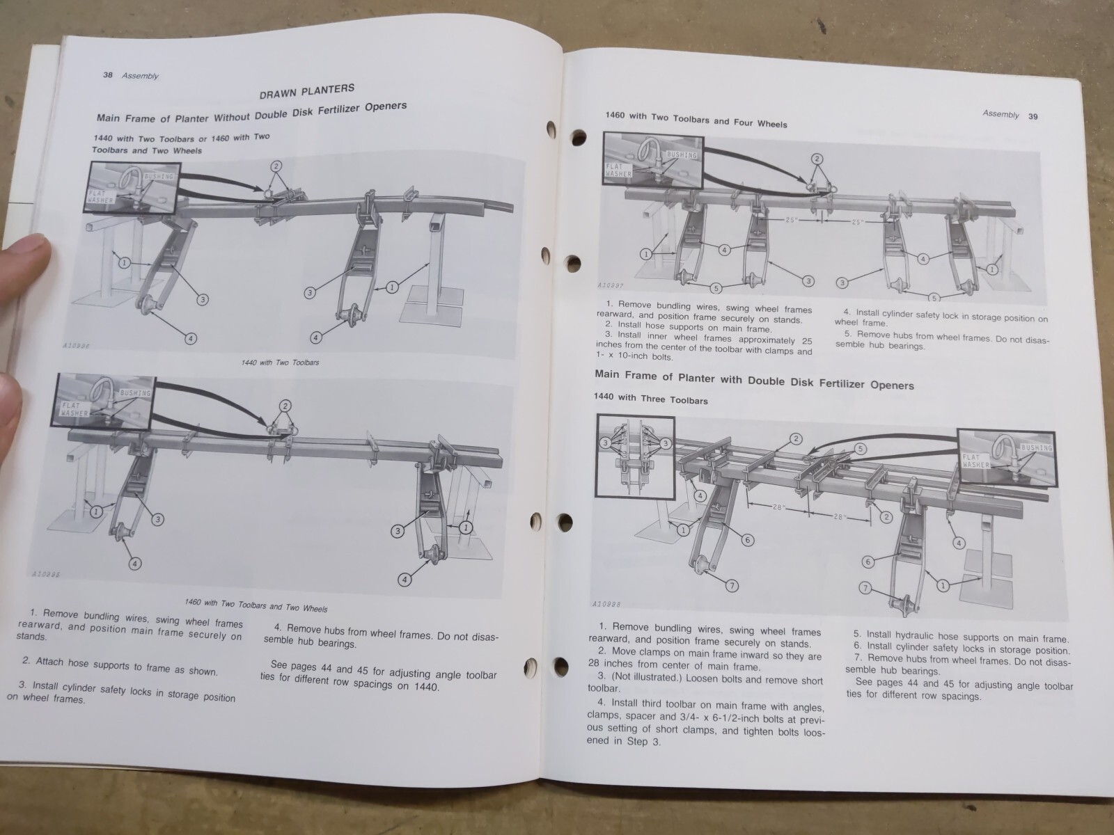 John Deere 1400 Series Zero-Till Planters Operators Manual, OM-A25741