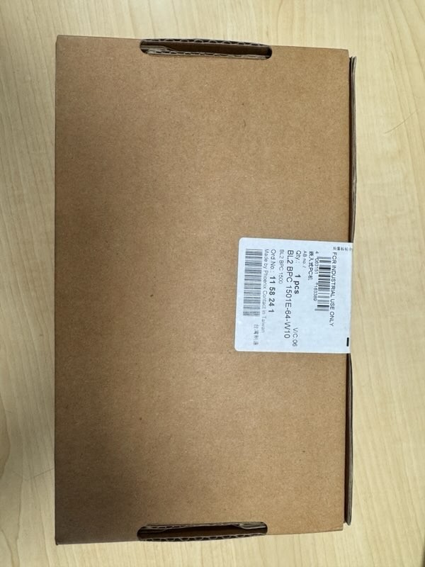 Industrial PC, IP30-rated, fanless, Intel Celeron N3350, 4GB RAM, 32GB M.2 SSD