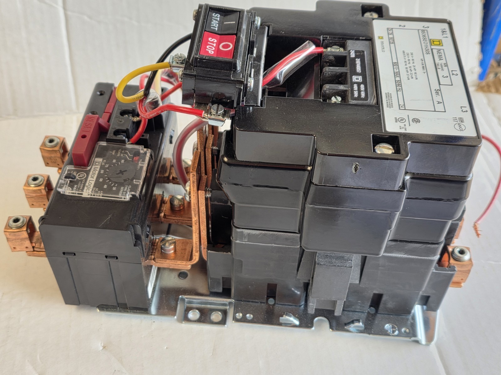 Square D NEMA Size 3 Starter 8536SEO1H30S 600V Max 120V Coil 9065ST320 30-90A OL