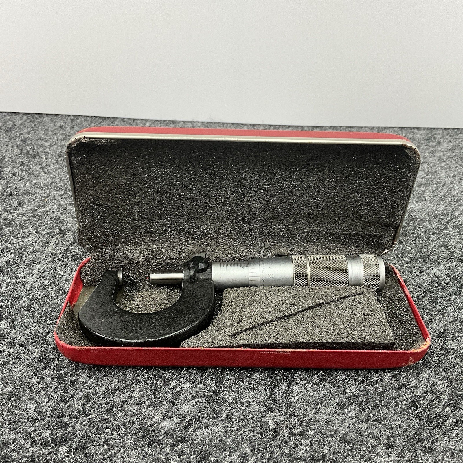 Vintage Brown & Sharpe 0-1″ Outside Micrometer Machinist Tool USA Case