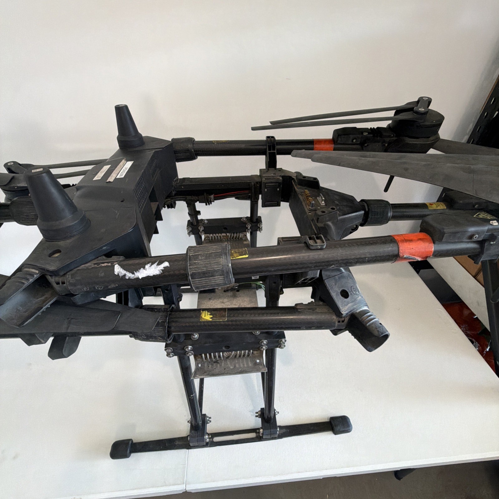 DJI AGRAS T16 Agricultural Drone 3WWDZ-15A 2 Batteries And Controller