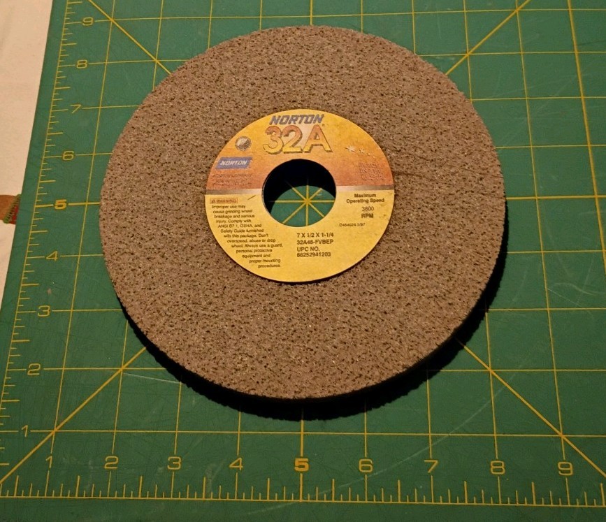 Norton 32A Grinding Wheel 7×3/4×1-1/4 32A46-fvbep 46 Grit, New item