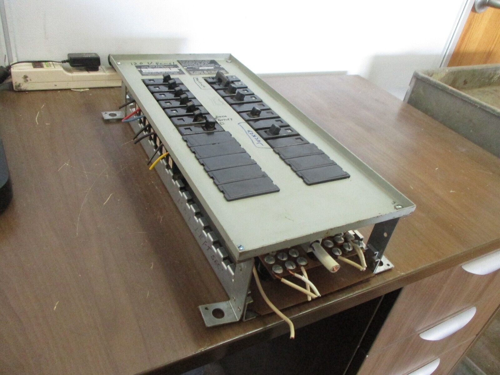 Westinghouse Type NQP Panelboard Interior MP-10045 100A 120/208V 3Ph 4W Used