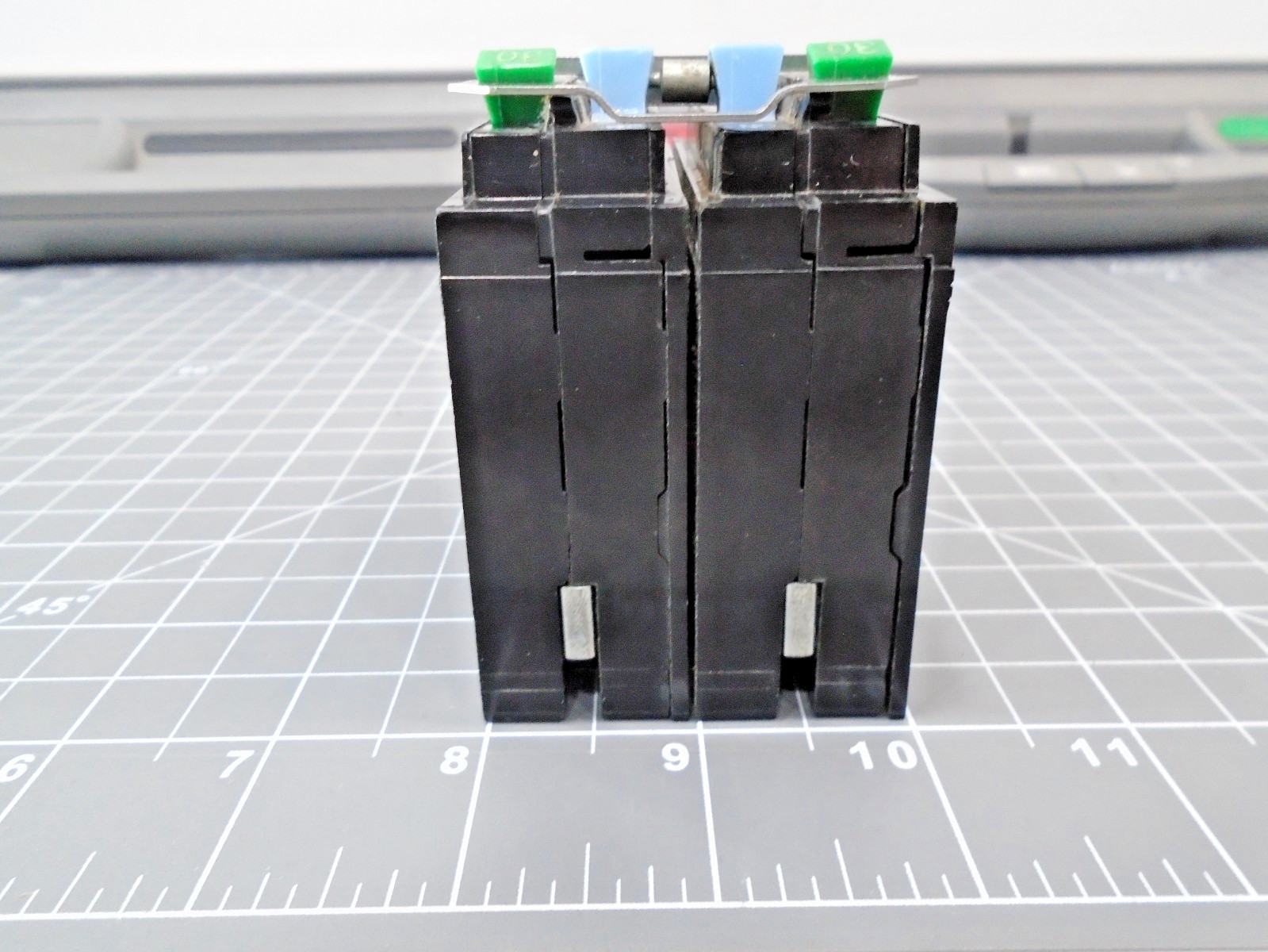Murray EP 435 Circuit Breaker Type EP 30-50 Amp 4 Pole Quad 120/240 Volt AC