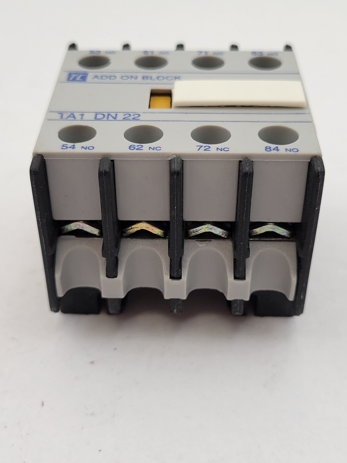 2PC TC TA1DN22 Add on Auxiliary Contact Block 10A 690V 2P or 4P -40 to +70°C