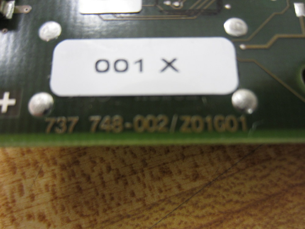 Part 737 748-002 Circuit Board 737 748-002/Z01G01