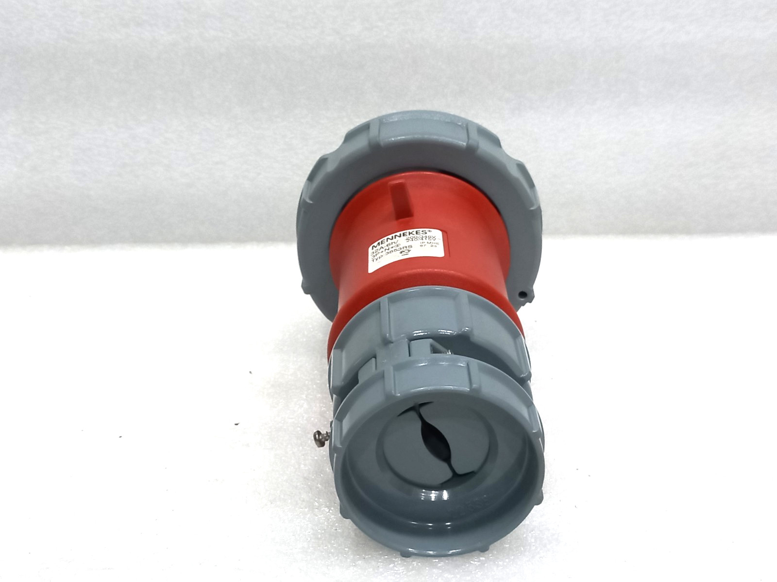 Mennekes 3853RS Power Plug 32A-6h 3P+N+E 200/346V~ 240/415V~